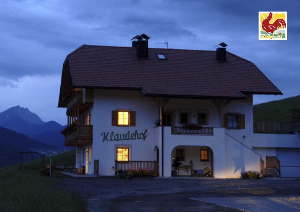 Klaudehof Villa Добиако Екстериор снимка